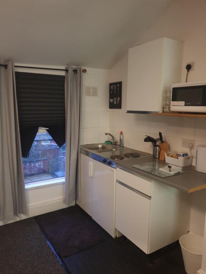 Coventry Studio Apartment ภายนอก รูปภาพ